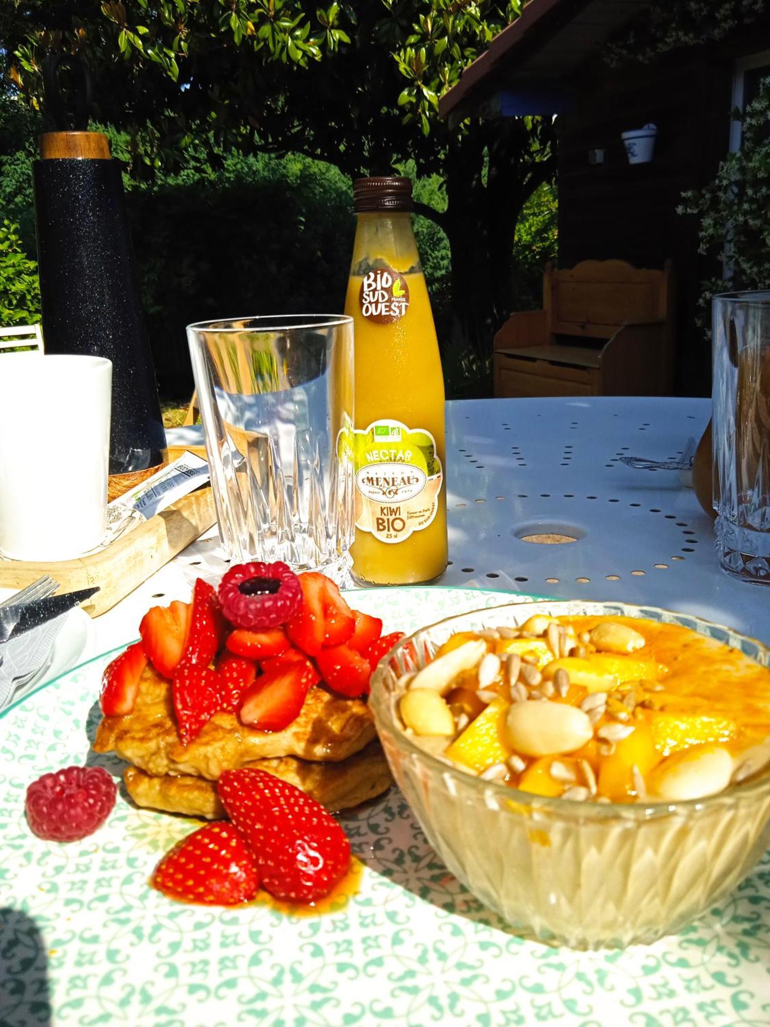 Les Jardins De Mimizan Bed & Breakfast Eksteriør bilde